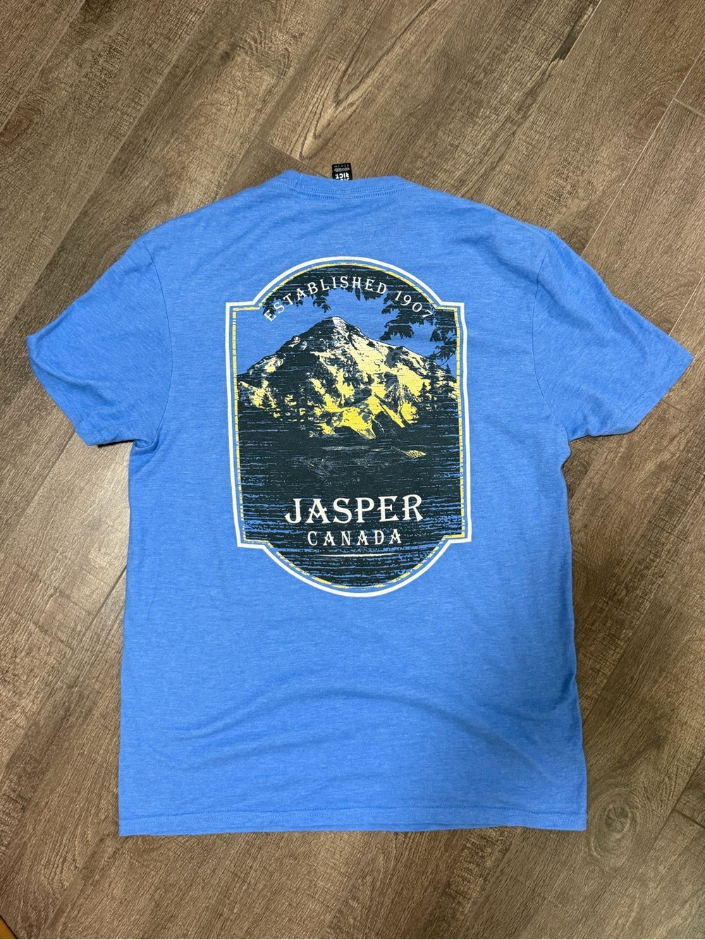 Jasper National Park Tee - small